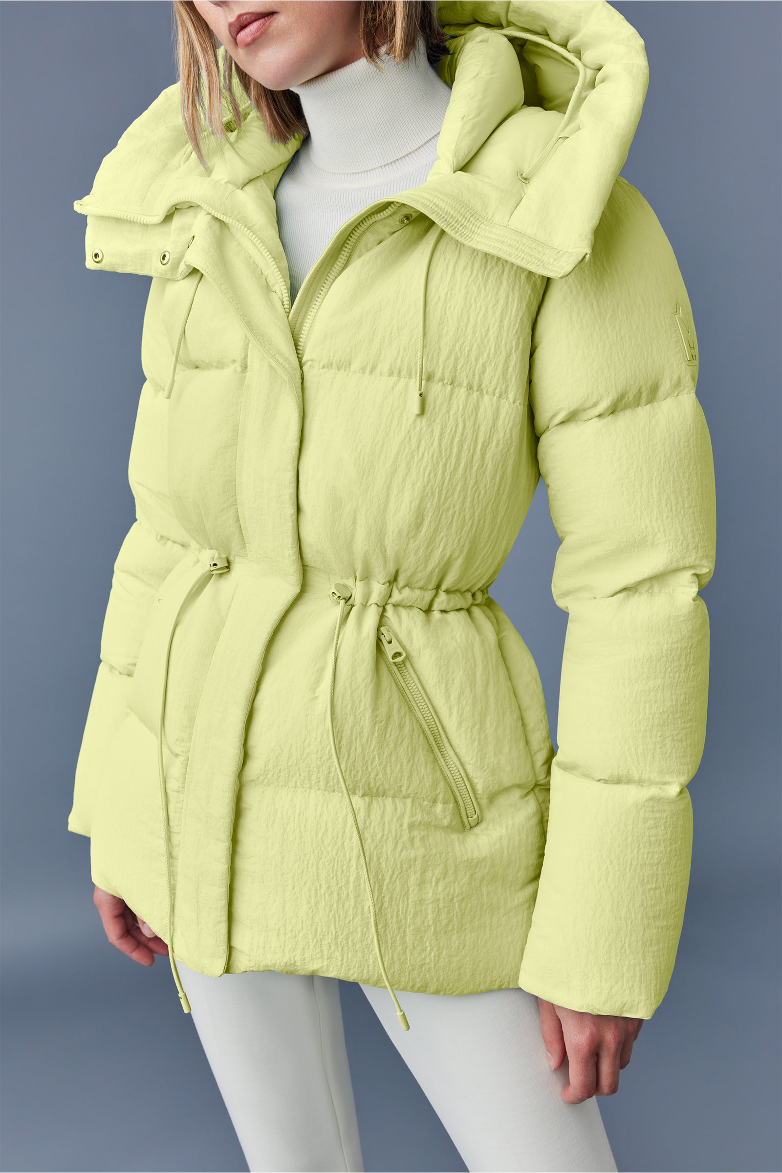 Doudoune courte Freya à capuche en duvet - Pale Lime