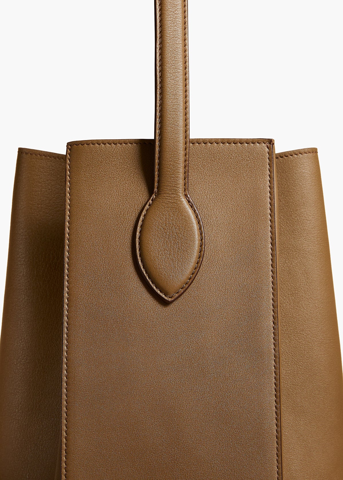 Toffee The Frida Hobo In Toffee Pebbled Leather - Toffee