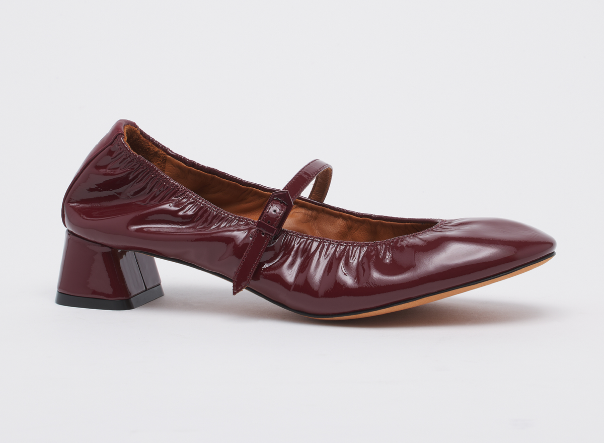 Ballerine a boucle a talon - Bordeaux