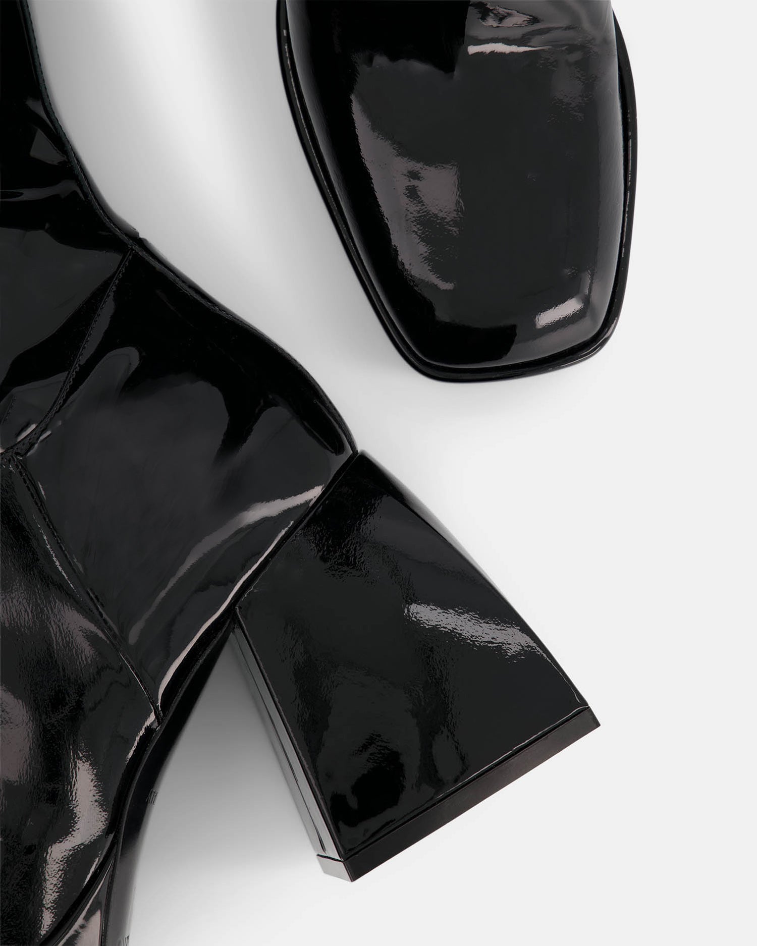 40 QTY DJV-250€-51/83 RELIQUAT Bulla Solal 90 Black Patent