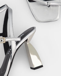 11 QTY DJV-190€-8/19 Angel C 90