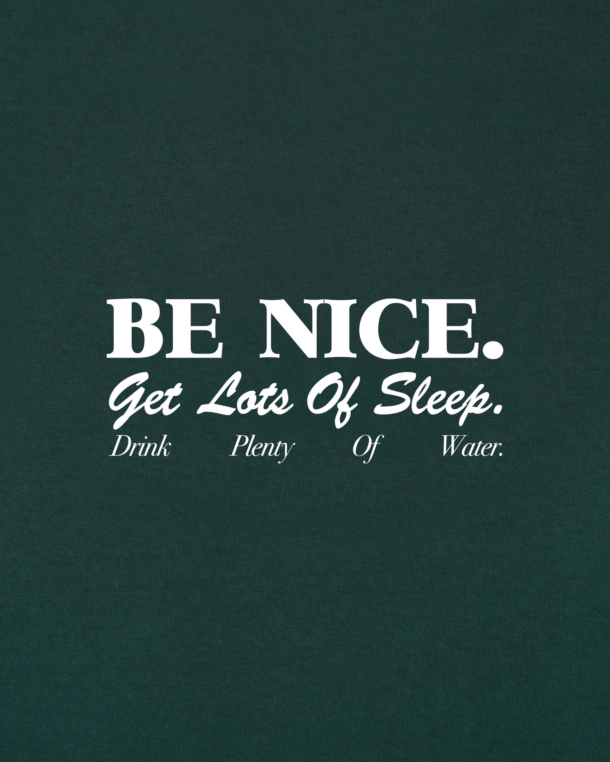 T-shirt à col rond « Be Nice » pour enfants - Vert forêt/Blanc
