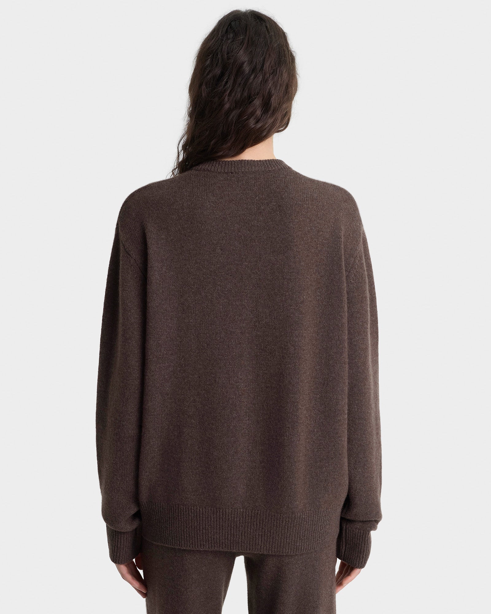 Pull en cachemire à col en V SRC - Caramel