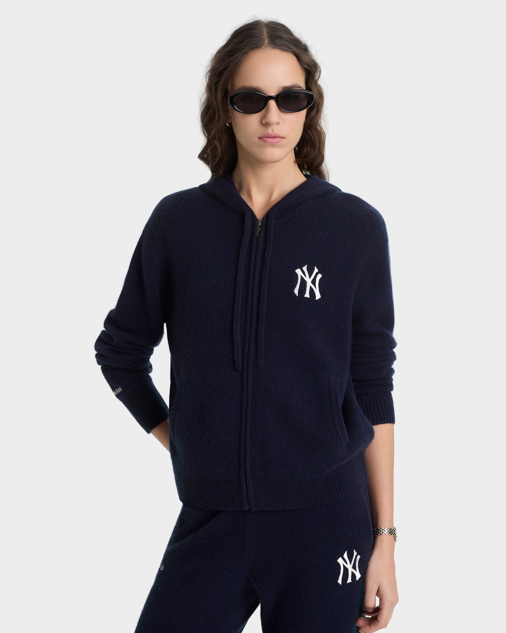 Sweat à capuche zippé en cachemire « Heritage Yankees Serif » - Bleu marine/Blanc