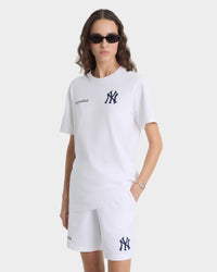 Short de sport Heritage Yankees Serif - Blanc/Bleu marine