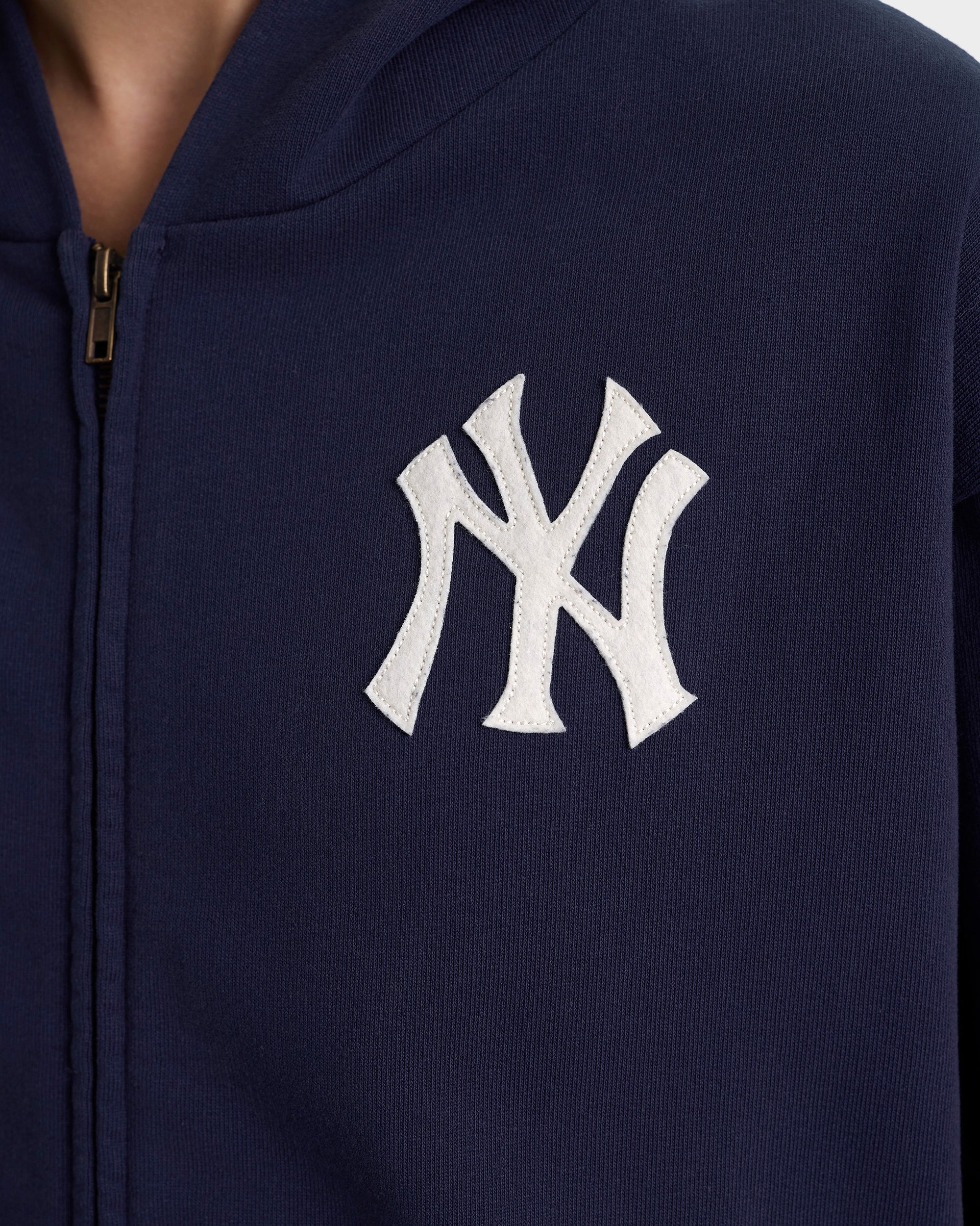Sweat à capuche zippé Heritage Yankees Serif - Bleu marine/Blanc
