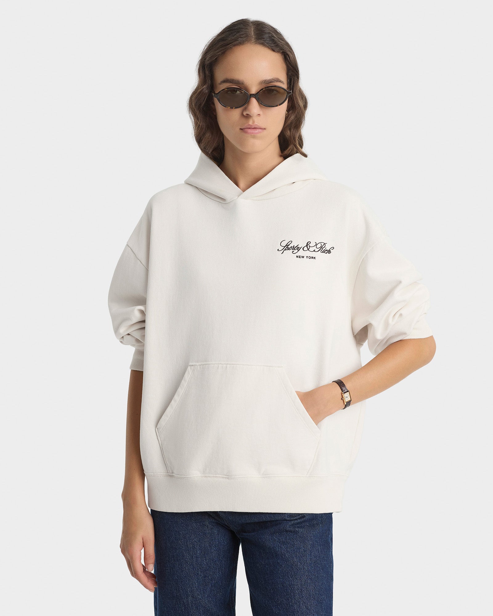 Sweat à capuche brodé « Vendome Script » - Écru/Chocolat