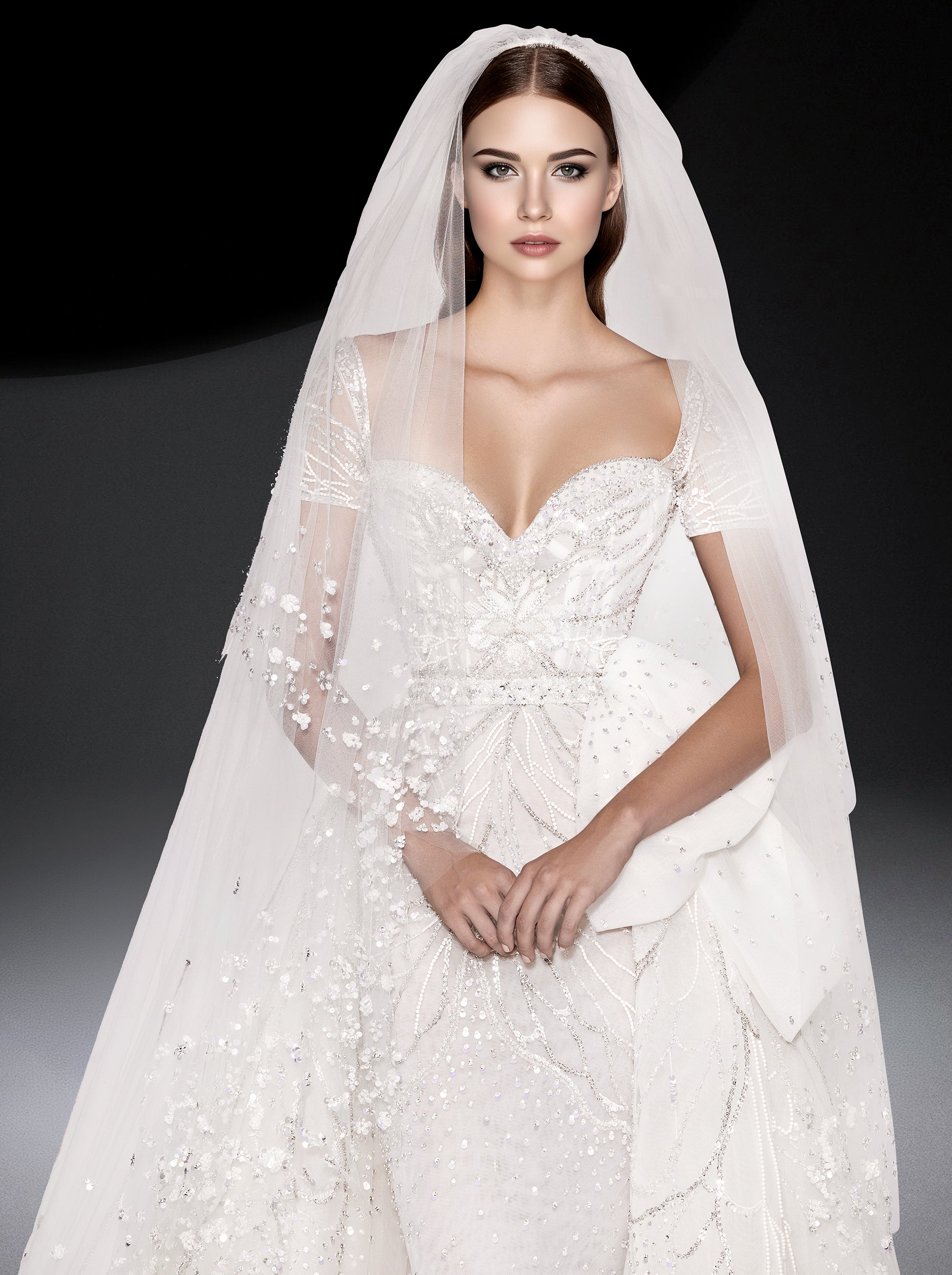Voile à broderies florales en tulle - Cloud Dancer