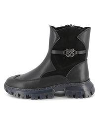 BOTTINES