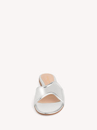 LUCREZIA MULE 05