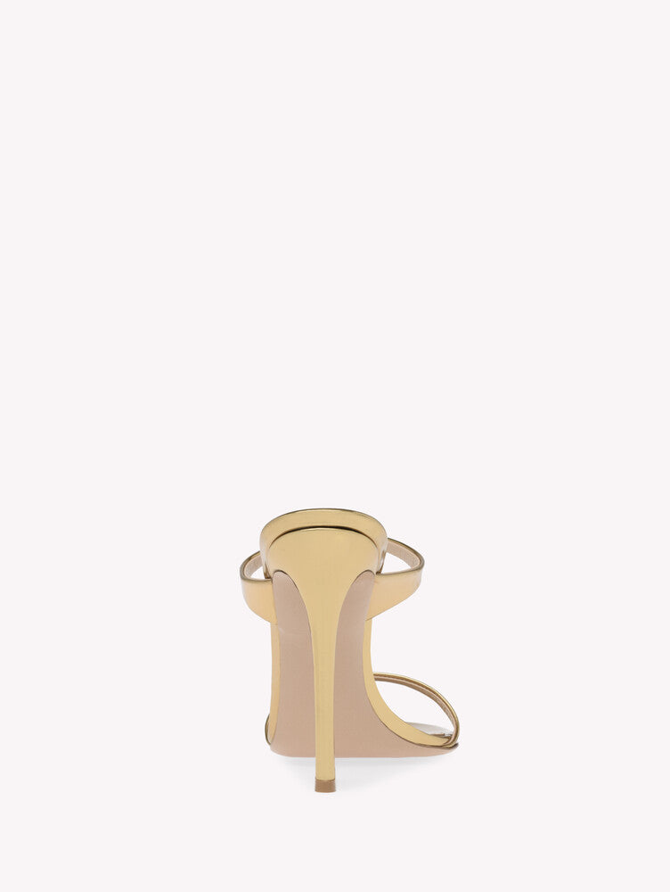 AURA MULE