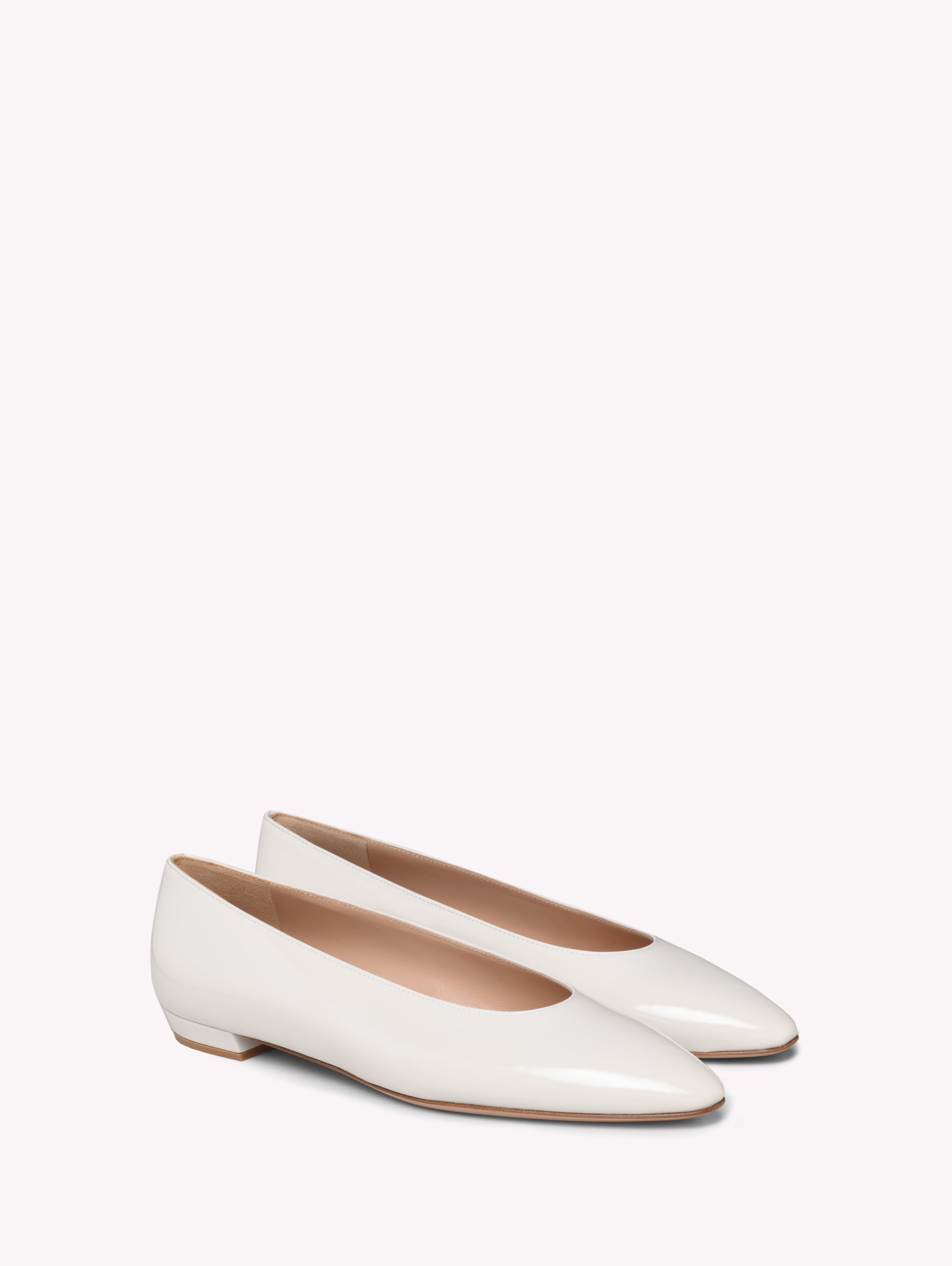 AMELIA FLAT