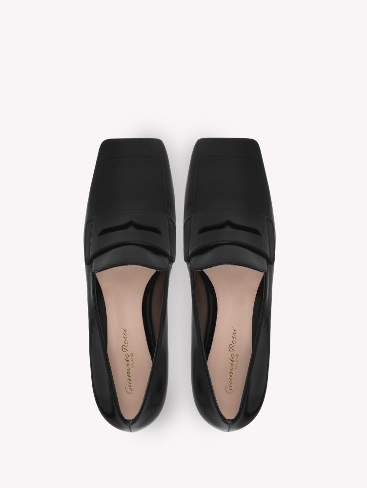 Mocassins Christina en cuir lisse - Noir