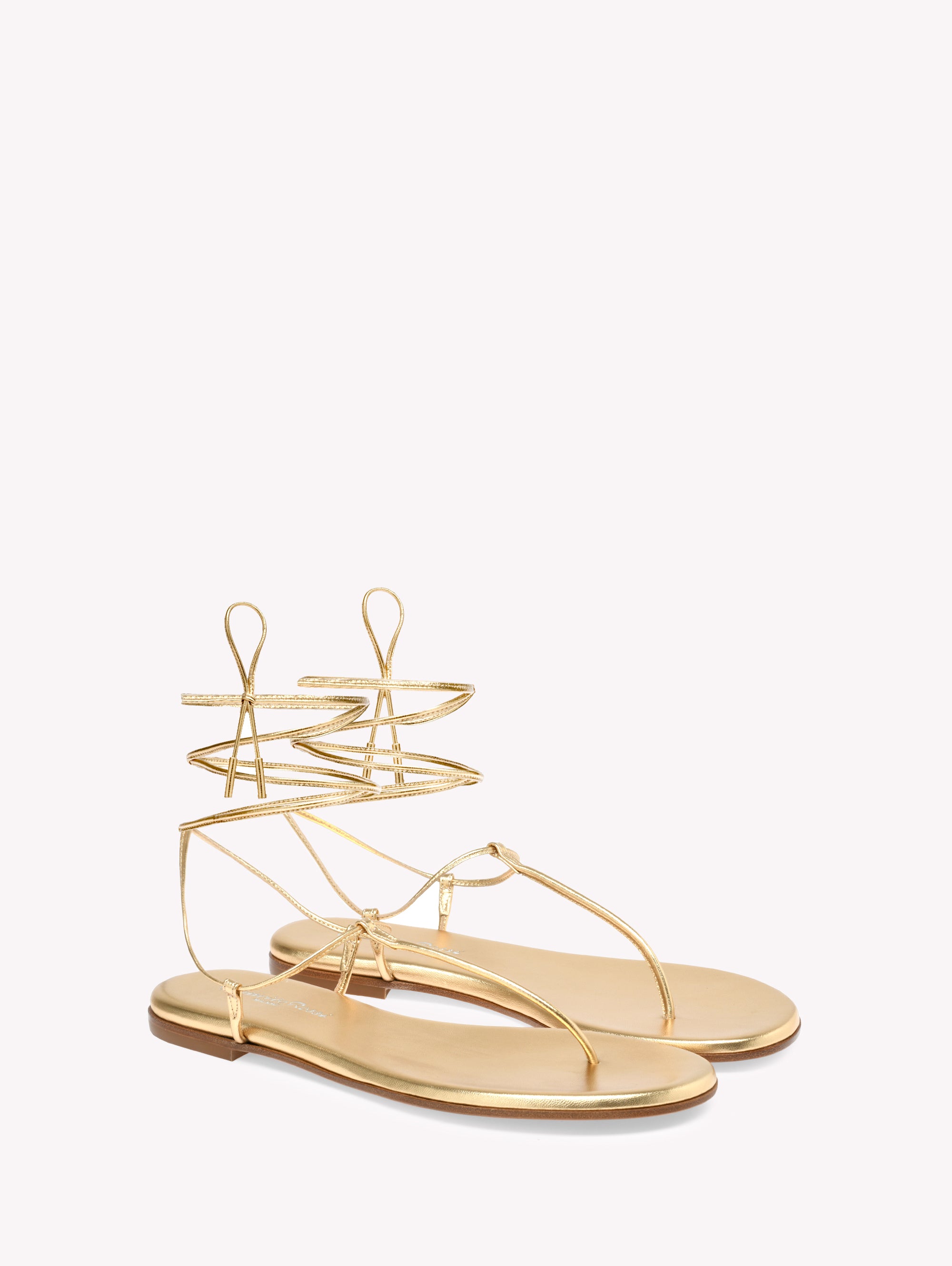 GWYNETH FLAT