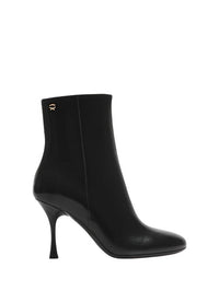 CARLA BOOTIE 85