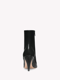 AMELIA BOOTIE