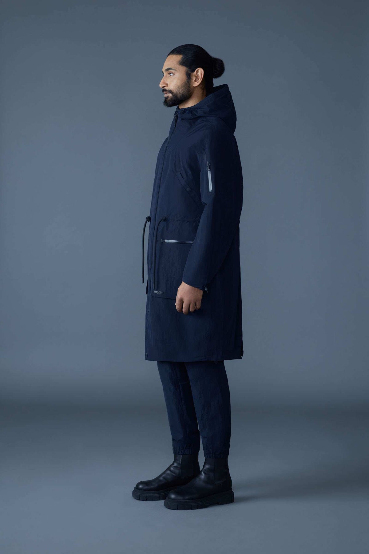 Navy Men's Hooded Rainwear/ Rainproof Coat