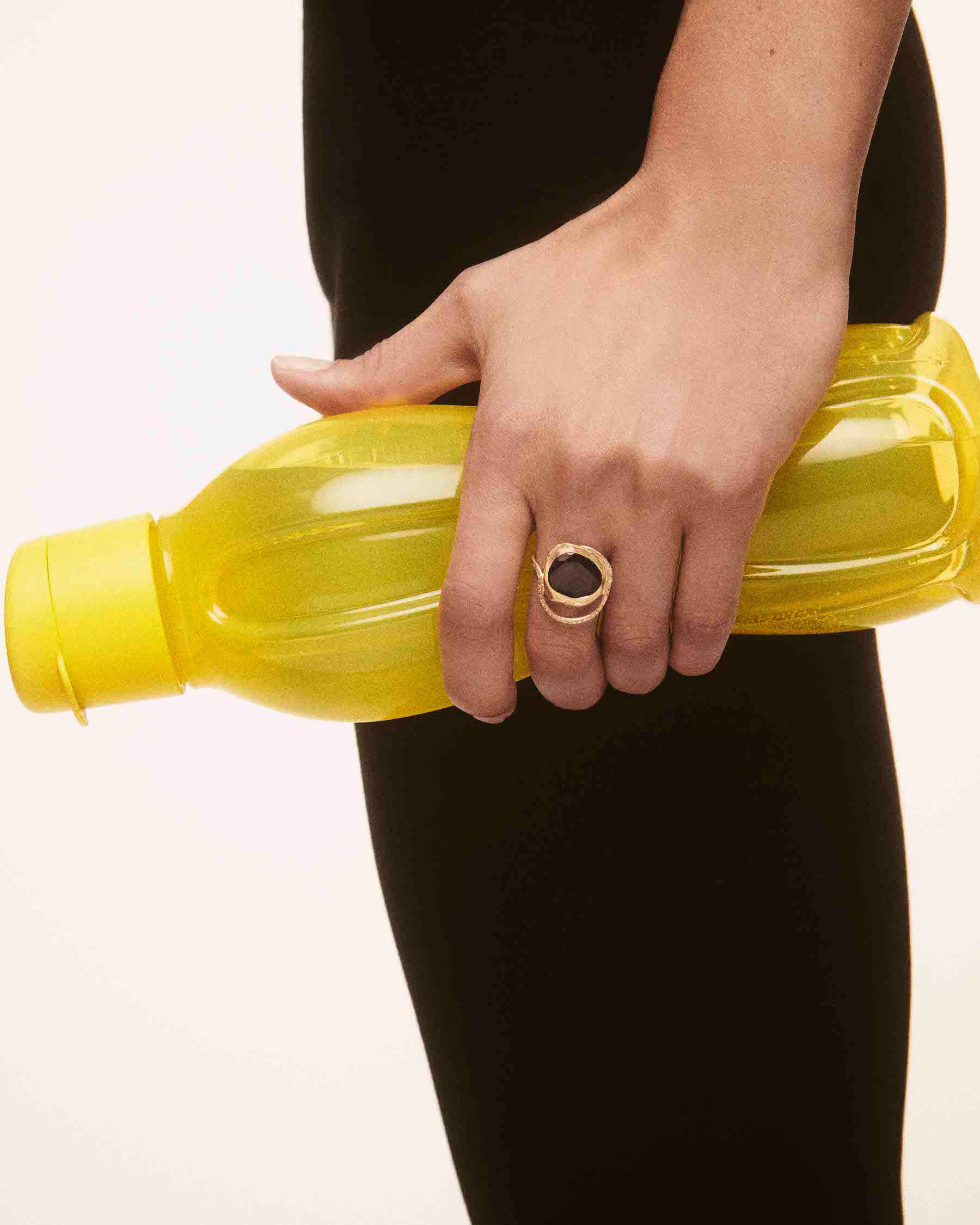 Bague Gaia en or jaune avec diamant - Labradorite