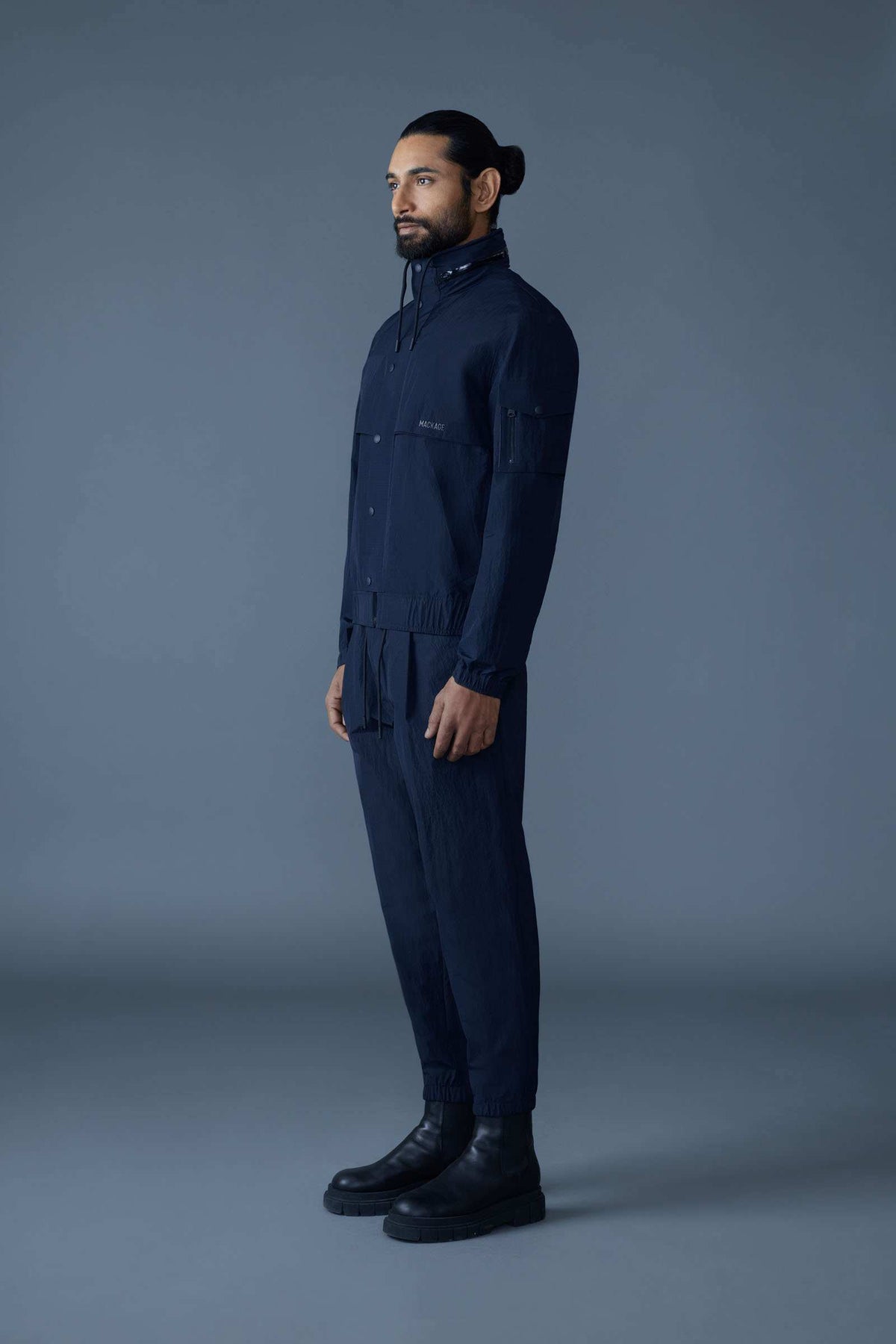 Navy Men's Rainwear/ Rainproof Jacket