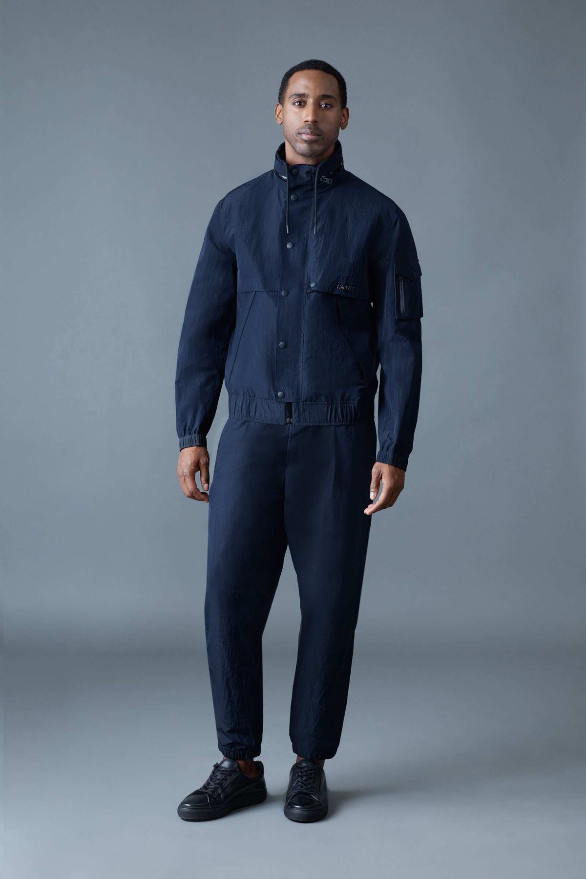Navy Men's Rainwear/ Rainproof Jacket