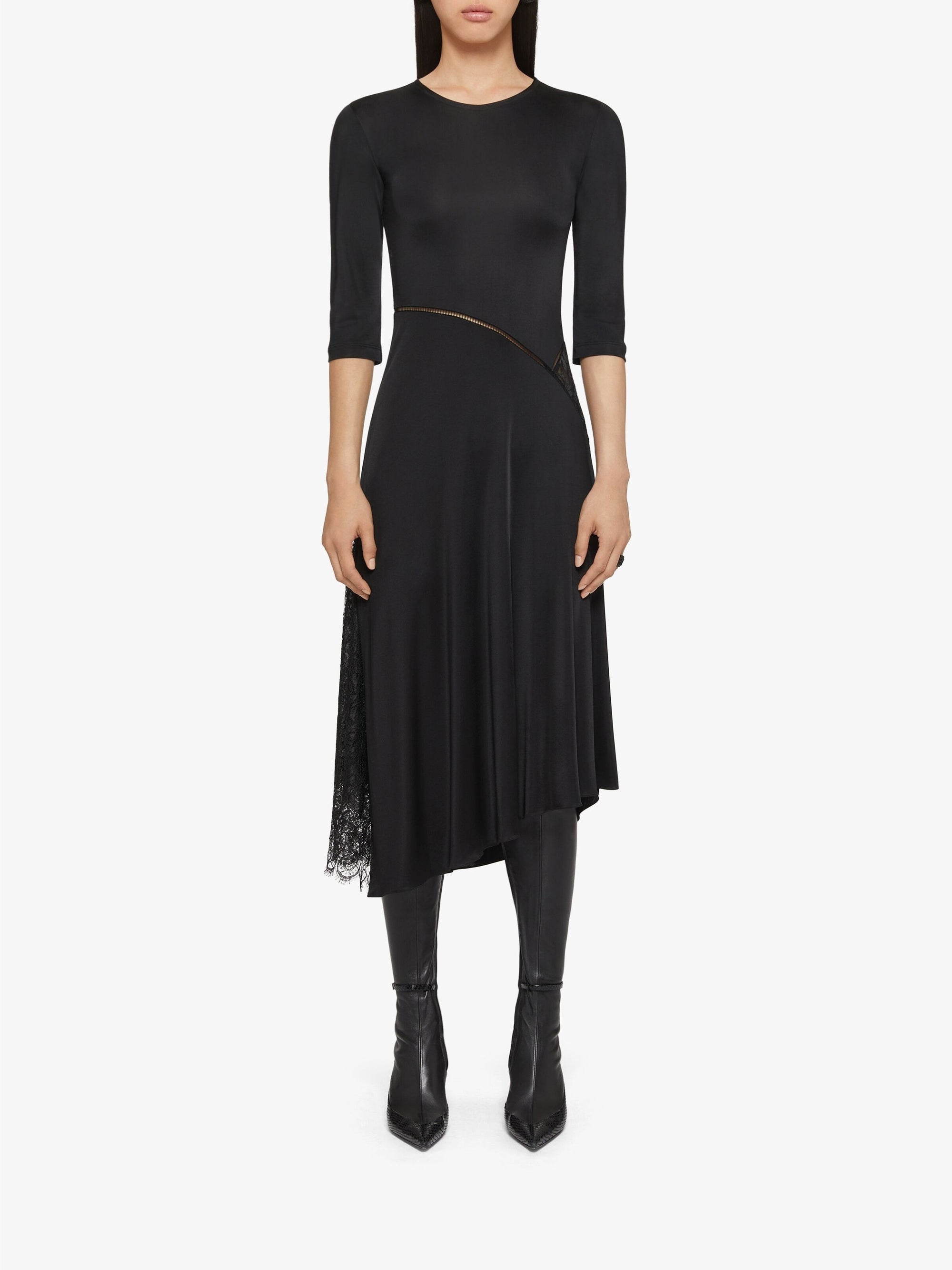 Robe mi-longue à manches courtes - Noir