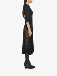 Robe mi-longue à manches courtes - Noir