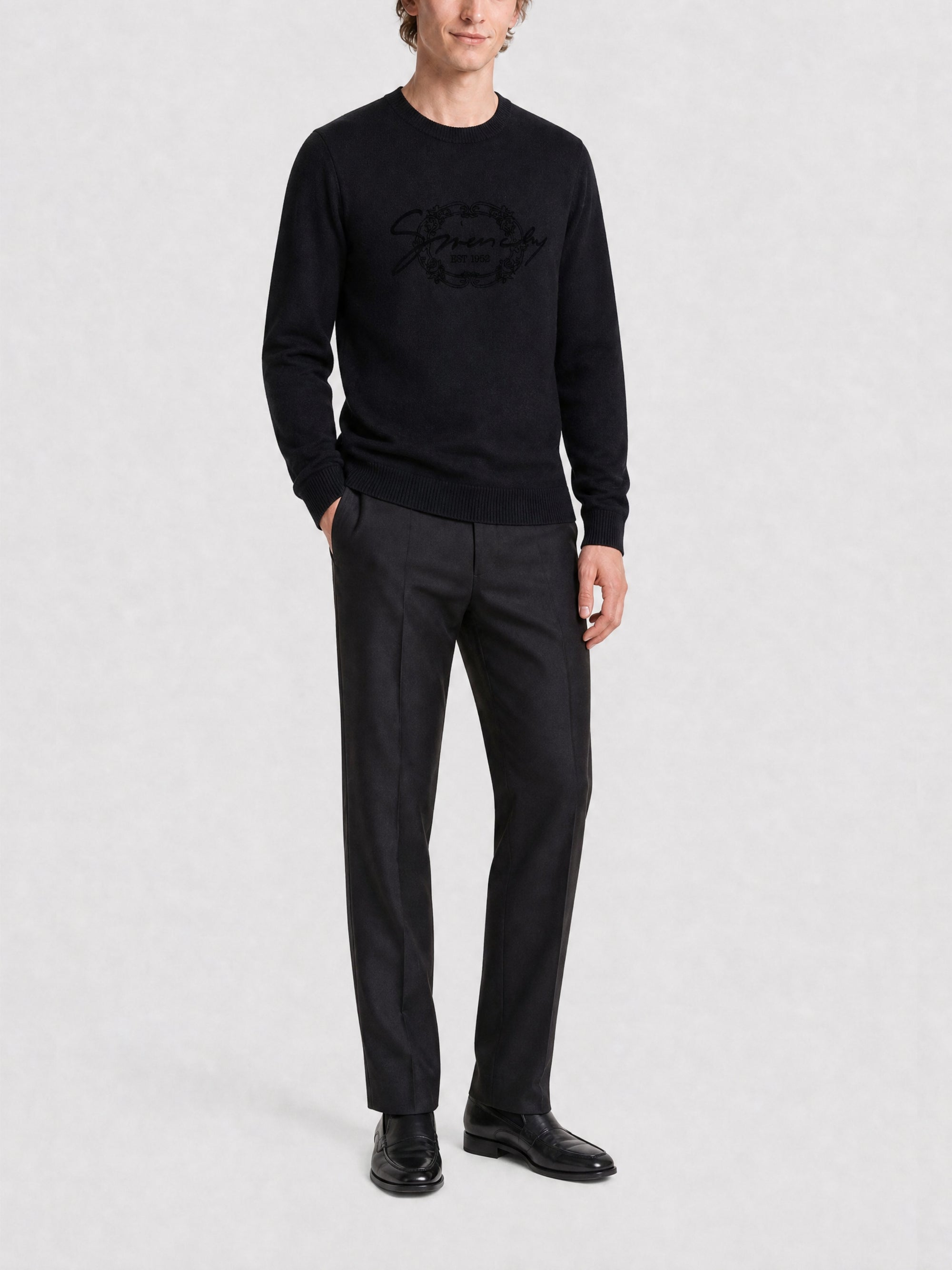 Pull avec broderie HG - Black