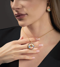 Collier Luna Piccola décoré à l'or 18 carats et diamants - Rouge, Vert & Or