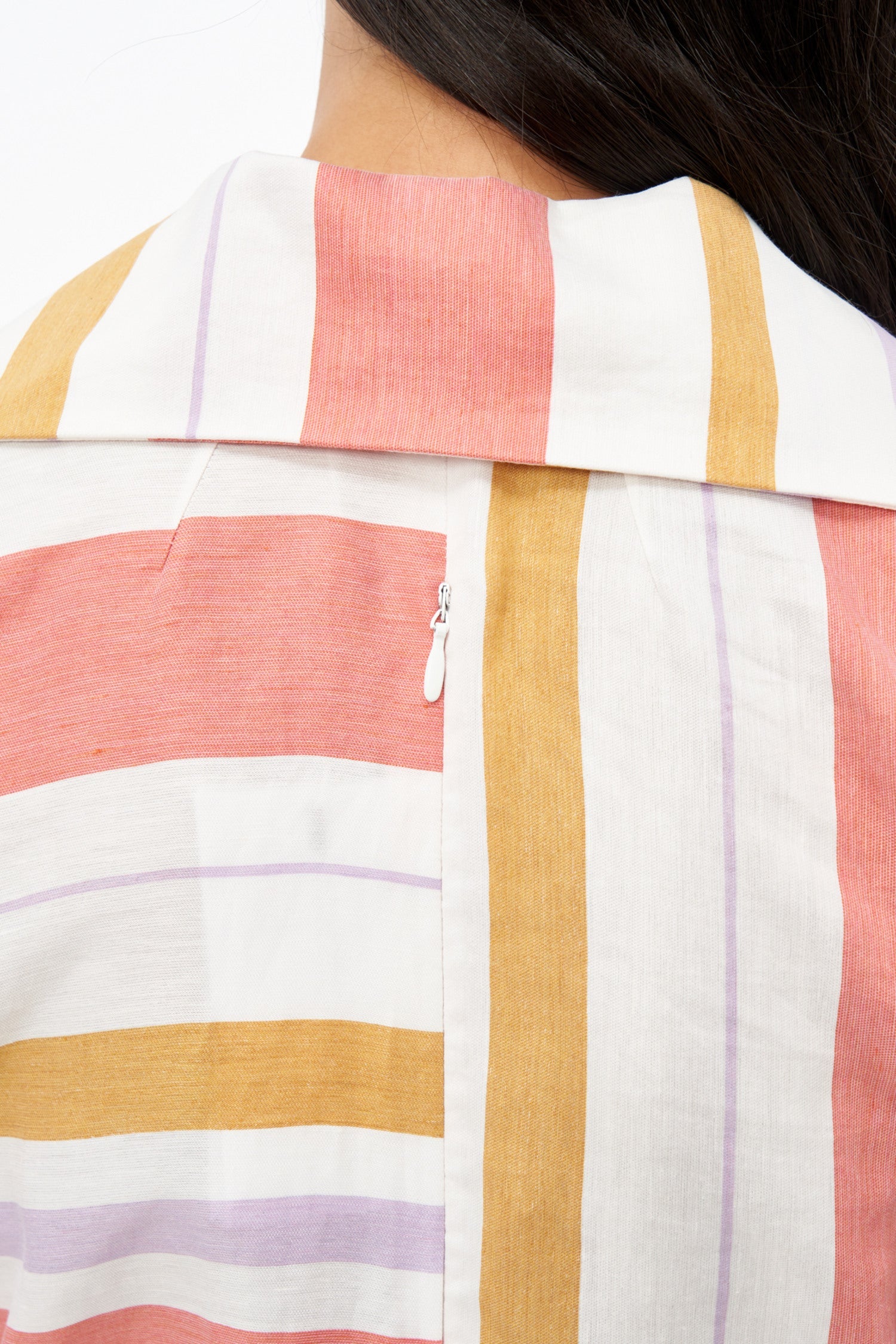 WHITE ORANGE & LILAC URS DRESS STRIPES robe longue rayée avec col