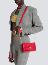 Calfskin wallet on chain - Fuchsia Pink