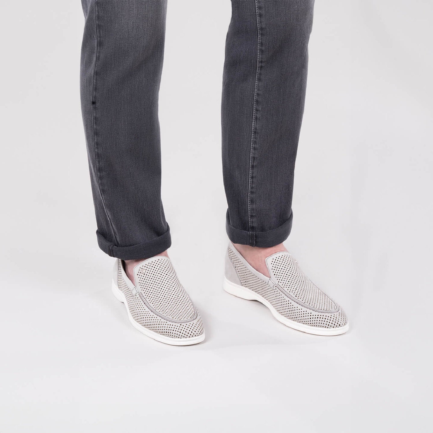 Mocassins perforés en daim - Vert & Blanc