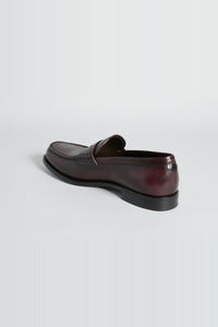 Loafers in fine leather - Bordeaux