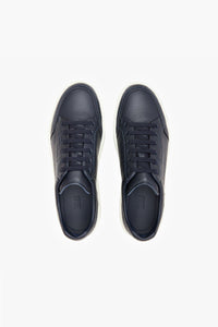 Low-top trainers in fine grained leather - Blue & White