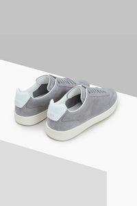 Low-top leather trainers - Light Charcoal