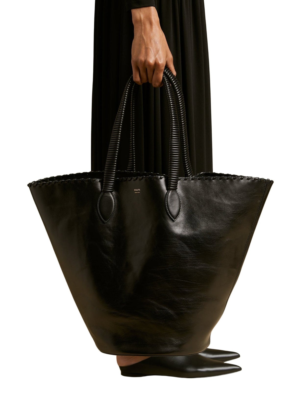Black Osa Tote Whipstitch In Black - Black