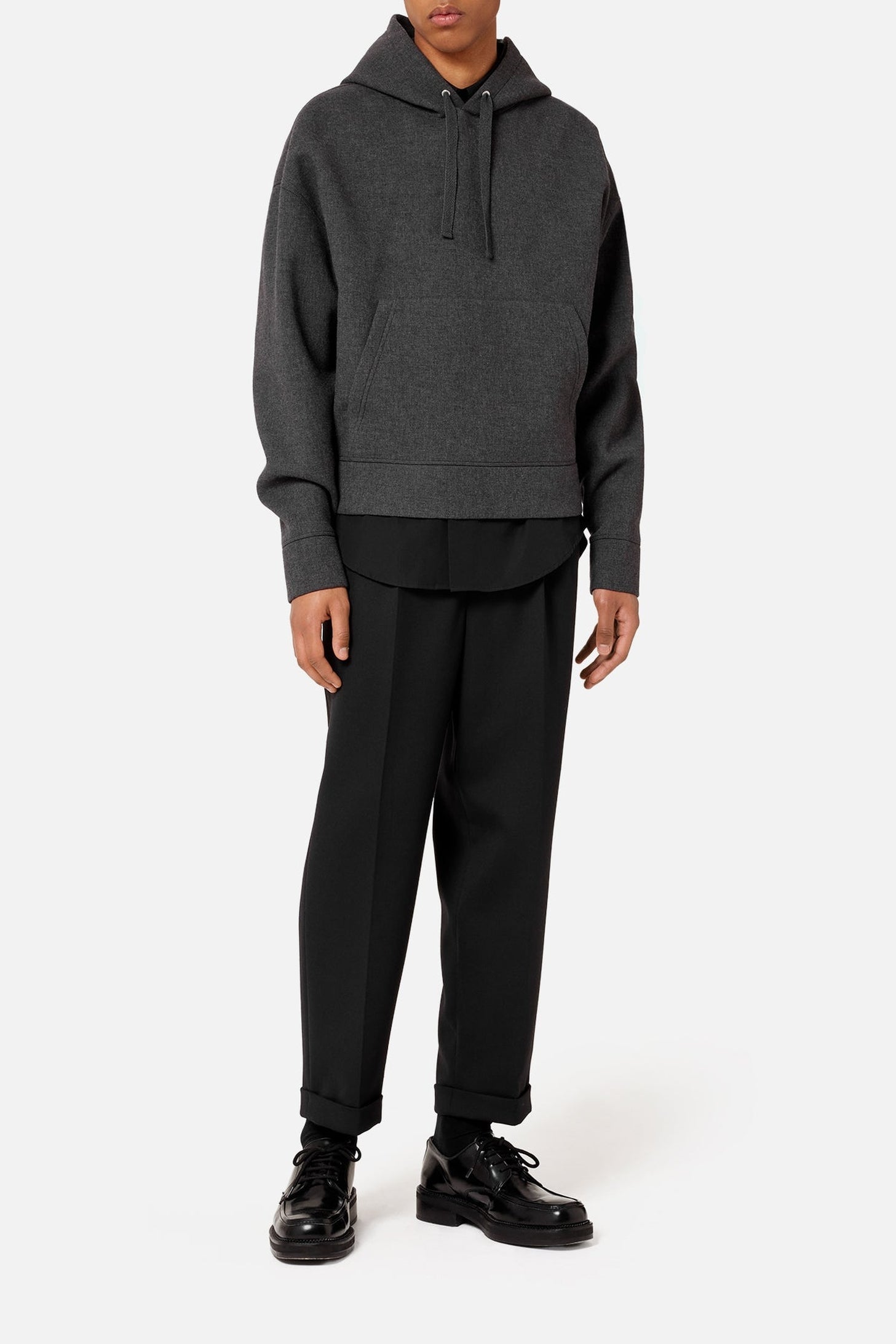 Pantalon coupe carotte à pinces en laine mélangée - Black