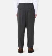 Pantalon coupe carotte à pinces en laine mélangée - Grey