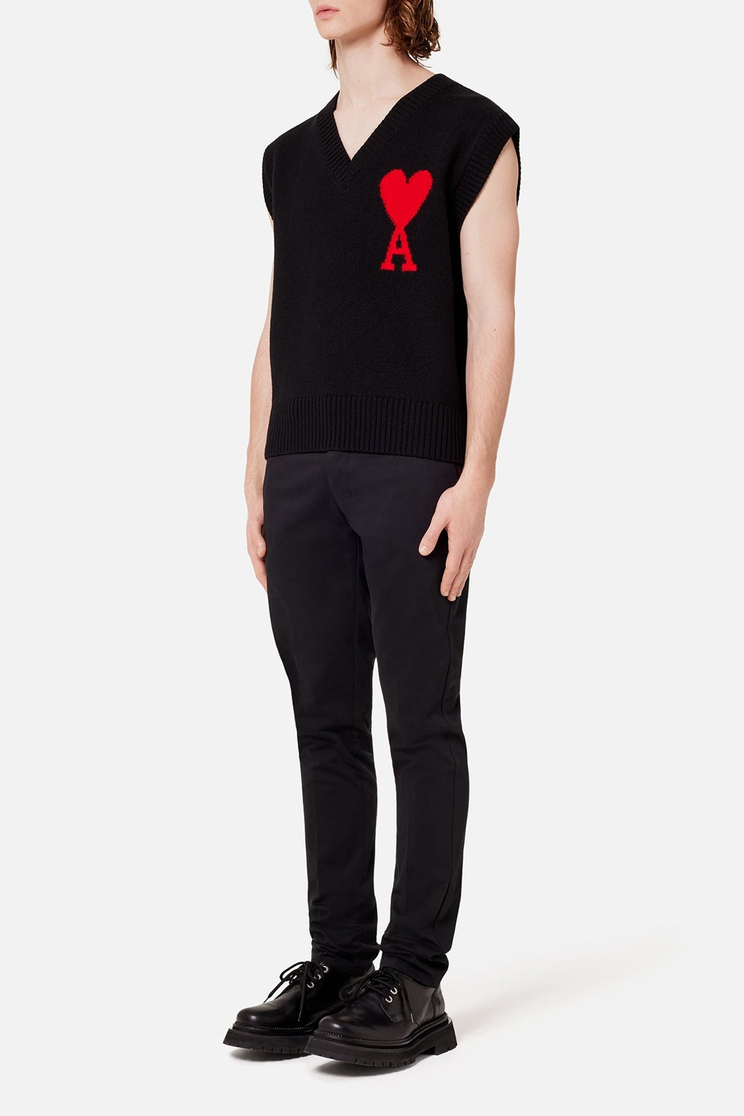 Pull Iconique ADC sans manches à col V en laine - Black & Red