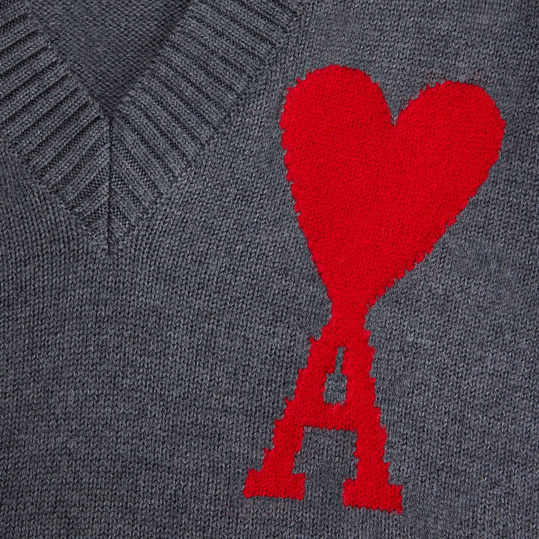 Pull Iconique ADC sans manches à col V en laine - Heather Grey & Red