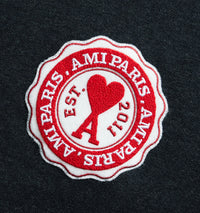 Sweatshirt Ami de Cœur avec patch - Anthracite