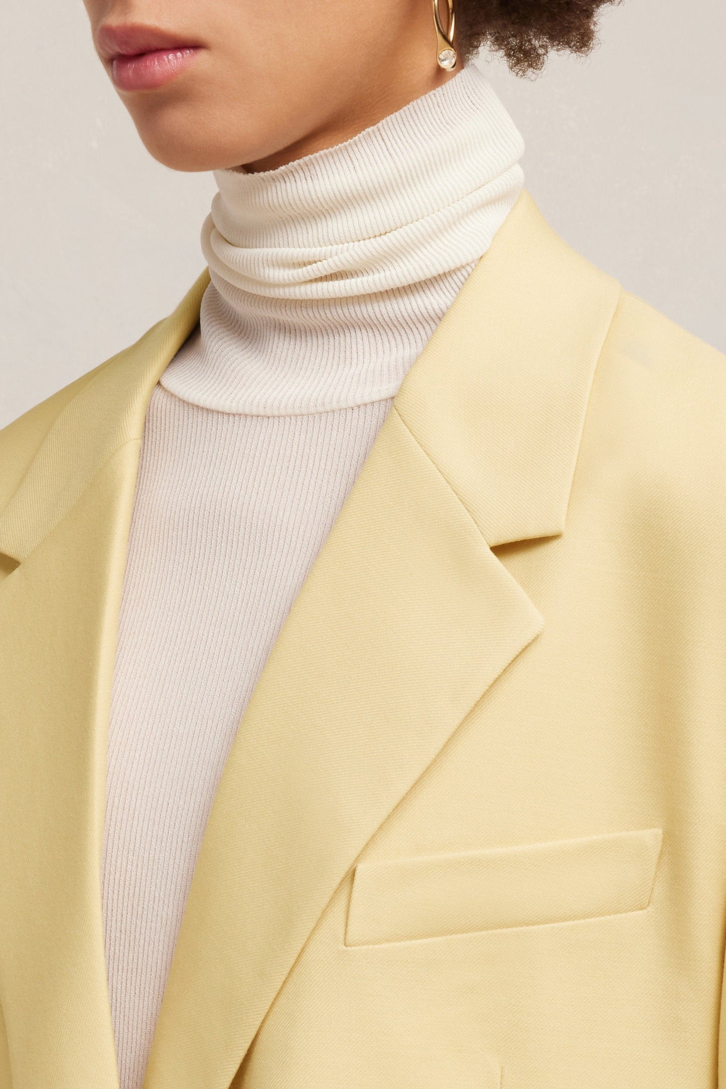 Blazer oversize à boutons en laine - Vanilla Cream