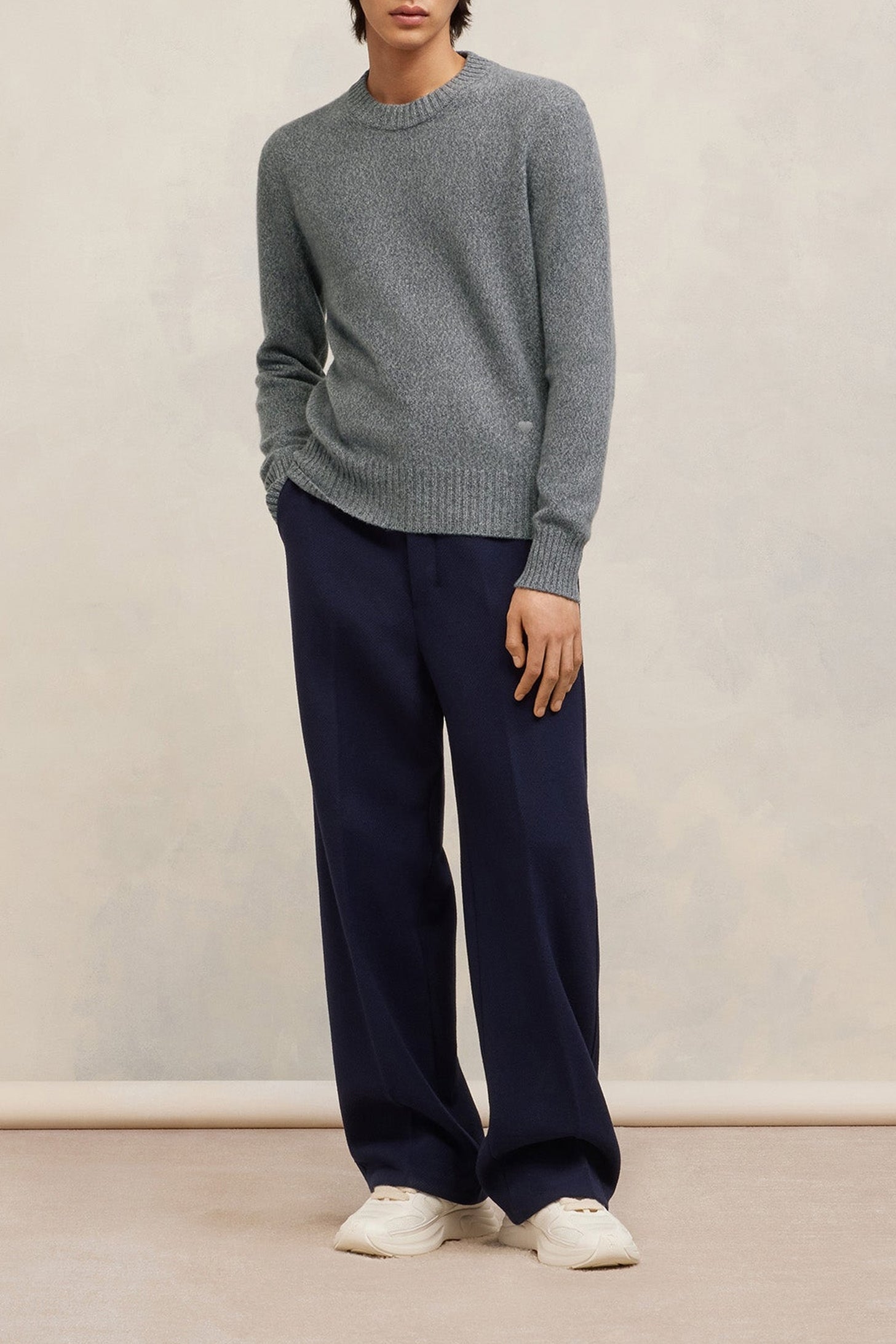 Pull Ami de Cœur à col rond en cachemire et laine - Heather Grey