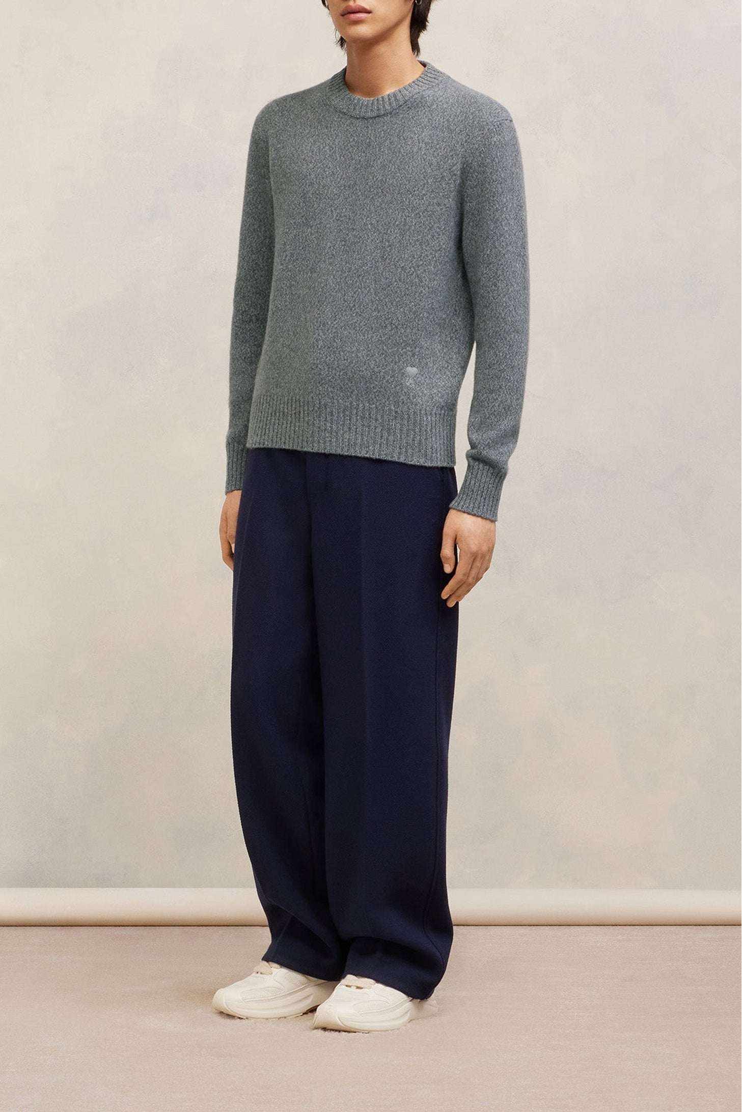Pull Ami de Cœur à col rond en cachemire et laine - Heather Grey
