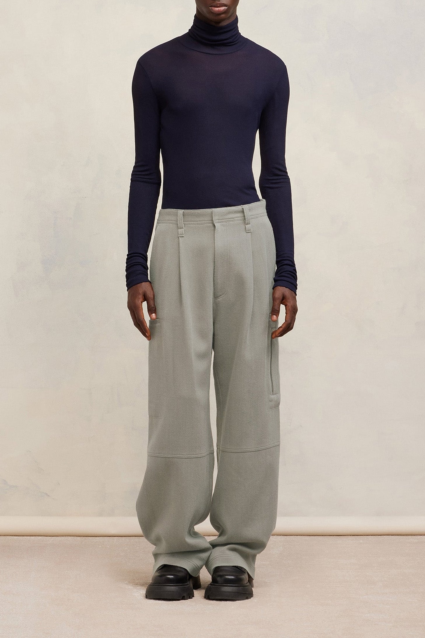 Pantalon cargo en laine - Taupe