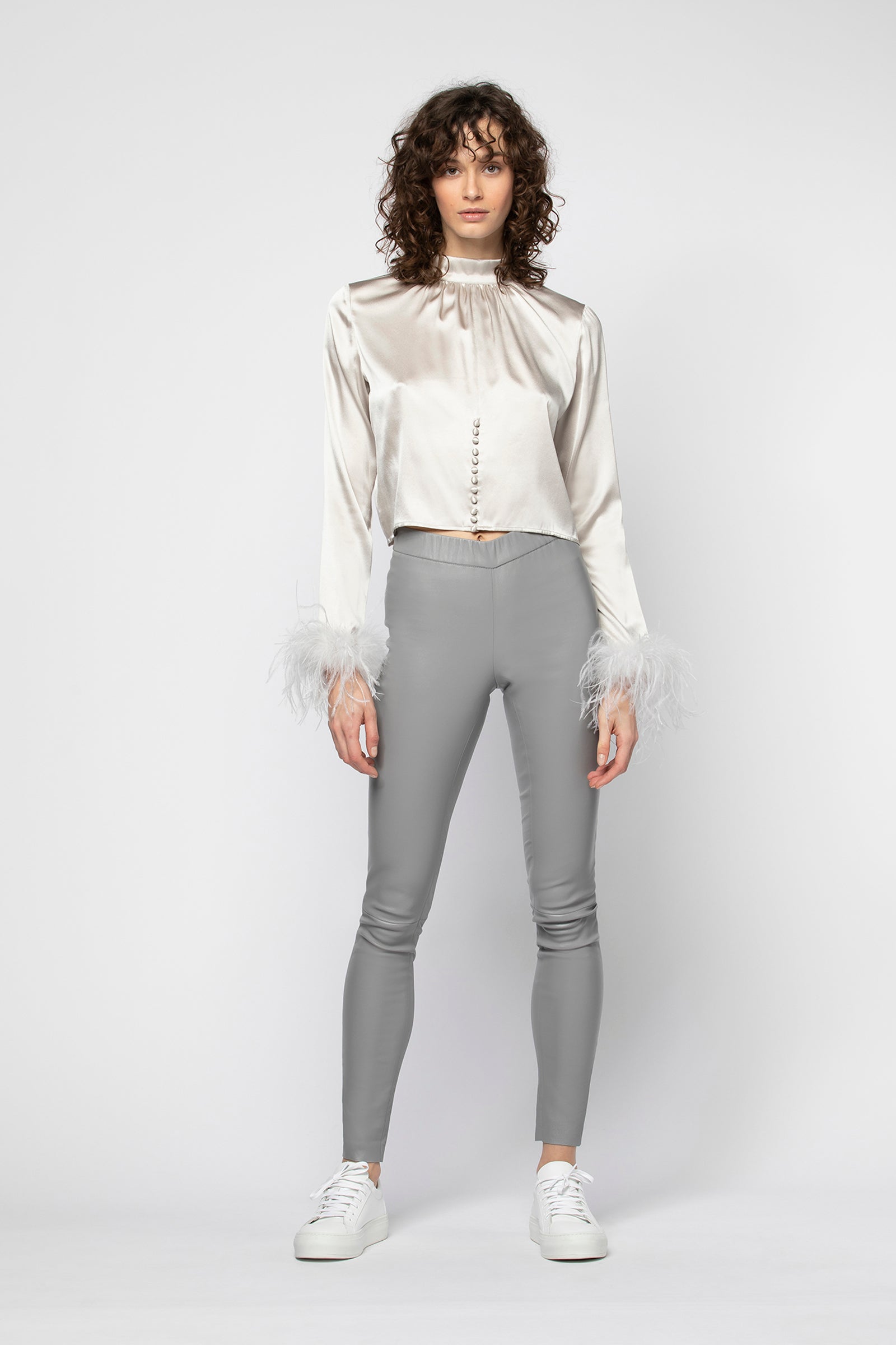 1 QTY NEW LEGGING CUIR STRETCH