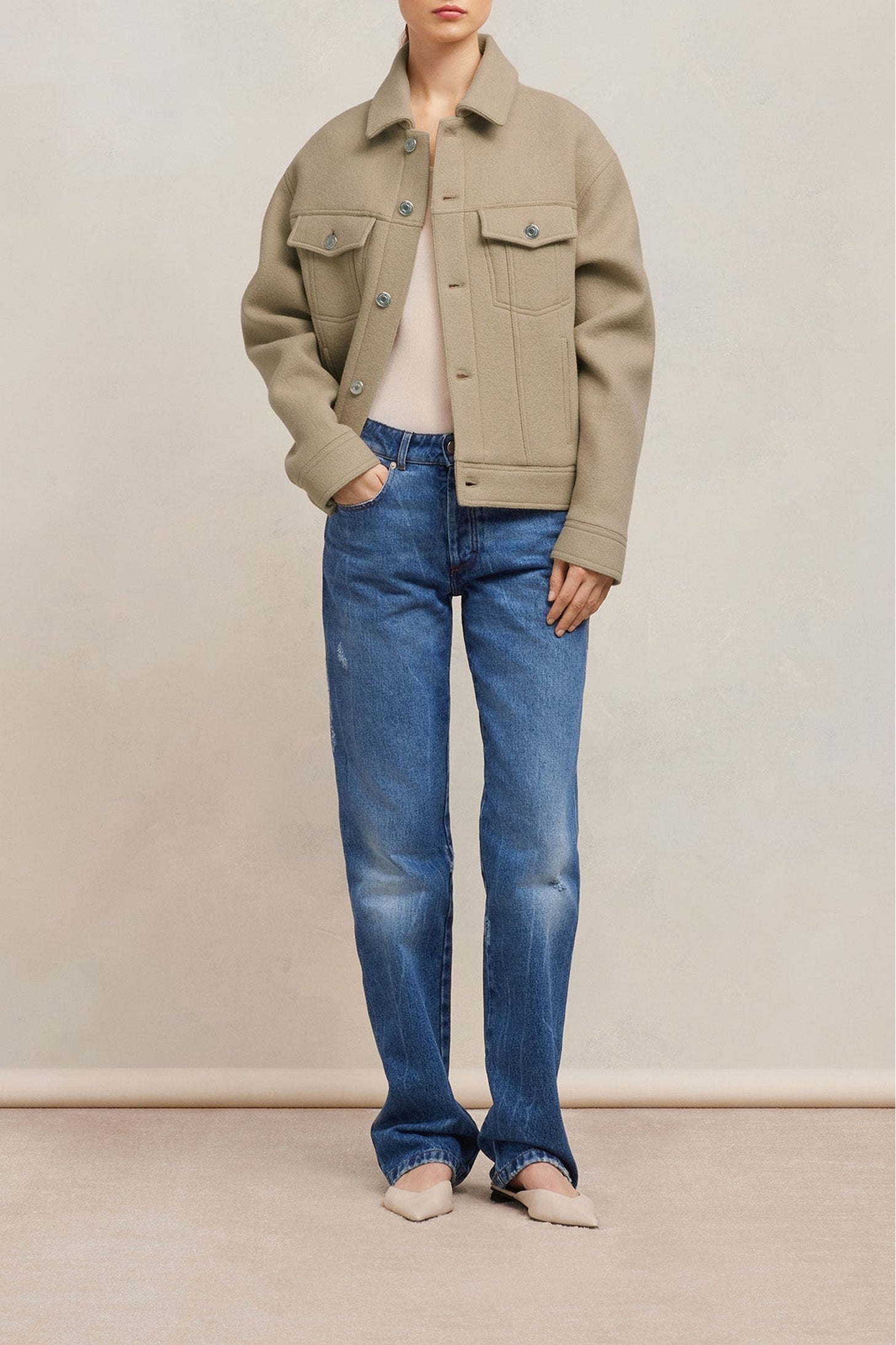Veste boxy à poches en laine - Champagne