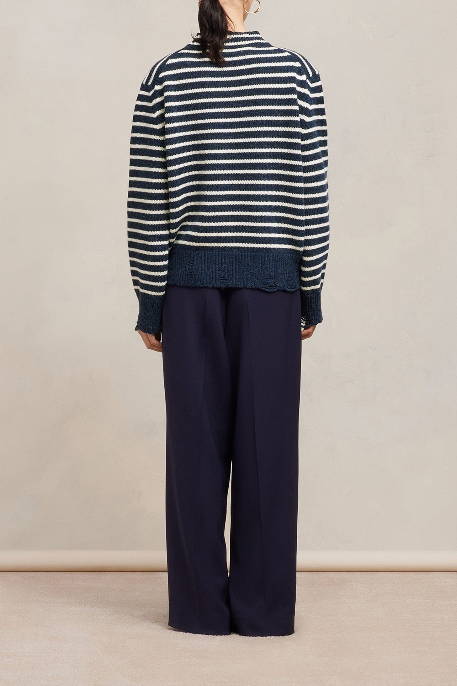 Pull rayé avec détails découpés en laine - Night Blue & Ivory