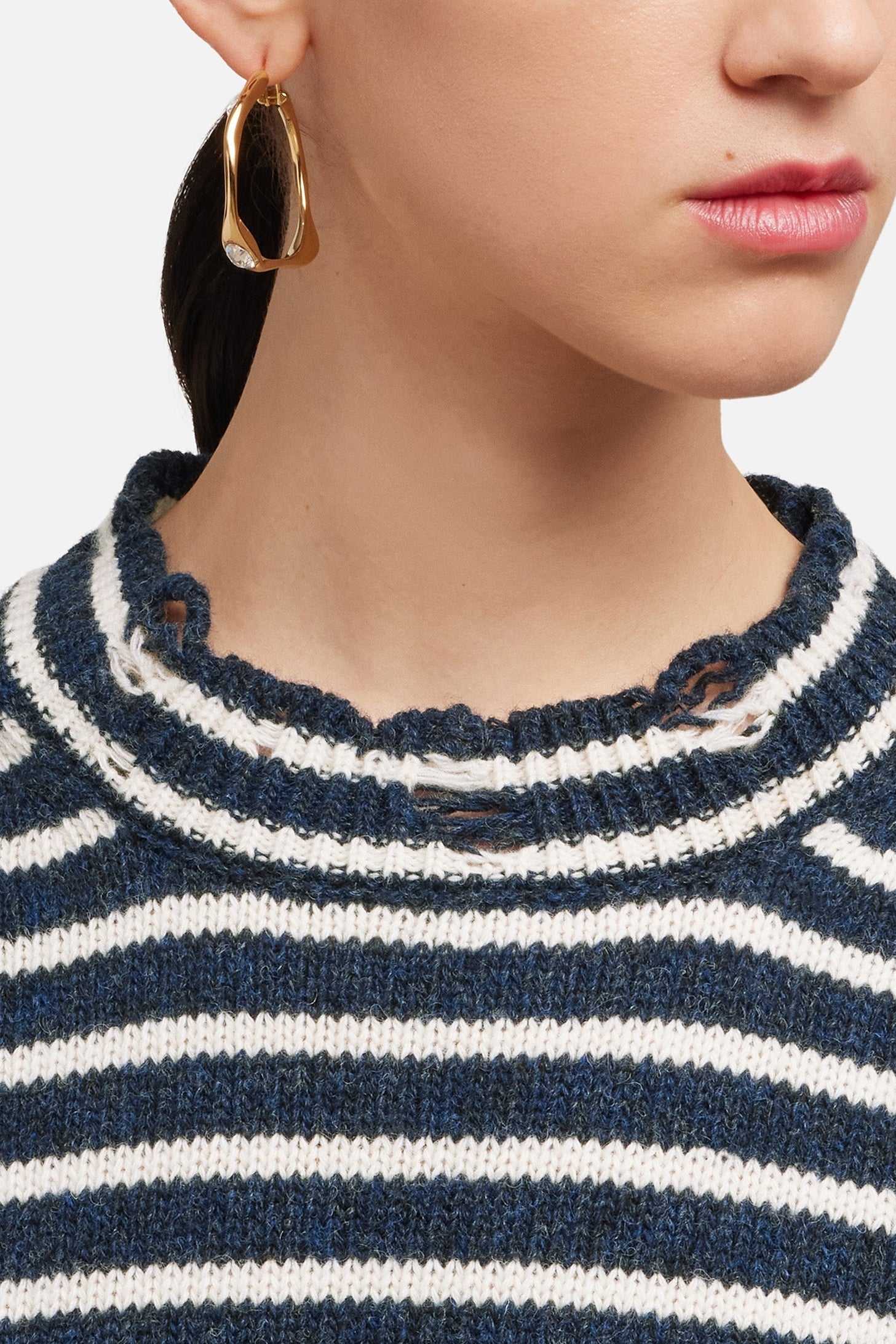 Pull rayé avec détails découpés en laine - Night Blue & Ivory