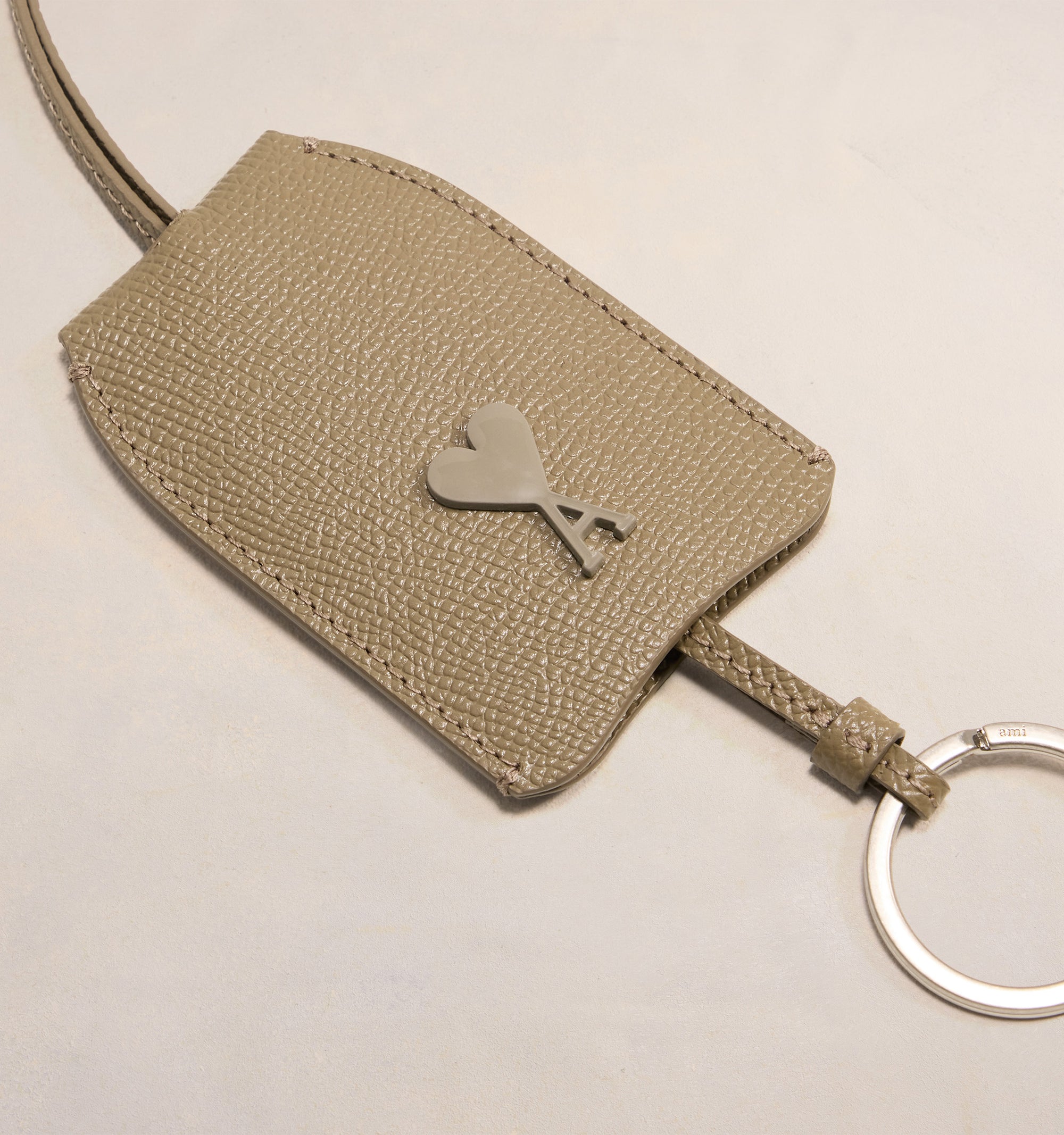 Porte-clés Ami de Cœur à rivet en cuir - Taupe