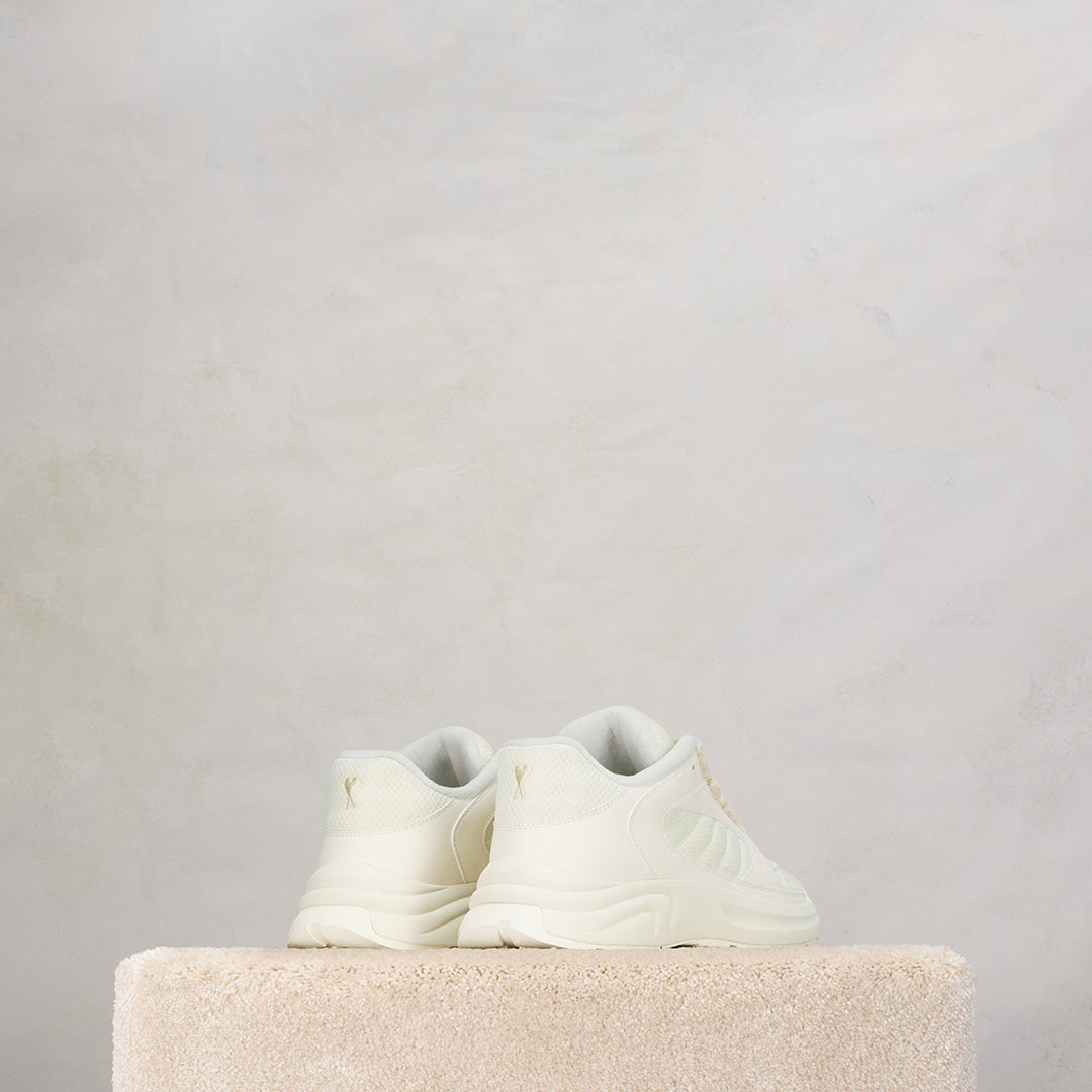 Sneakers basses Ami SN2023 - Ivory